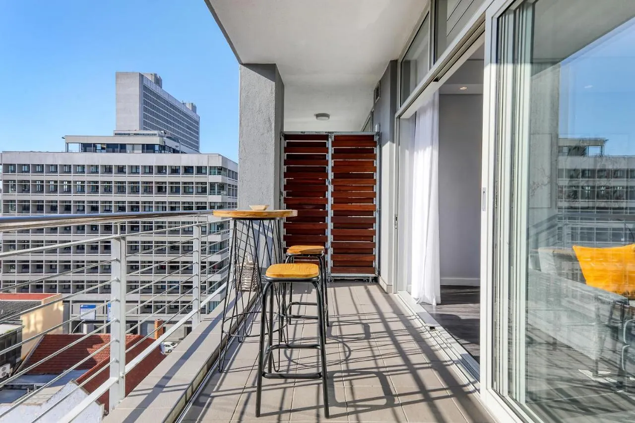 City View 1 Bedroom Apartment In Cbd Cape Town